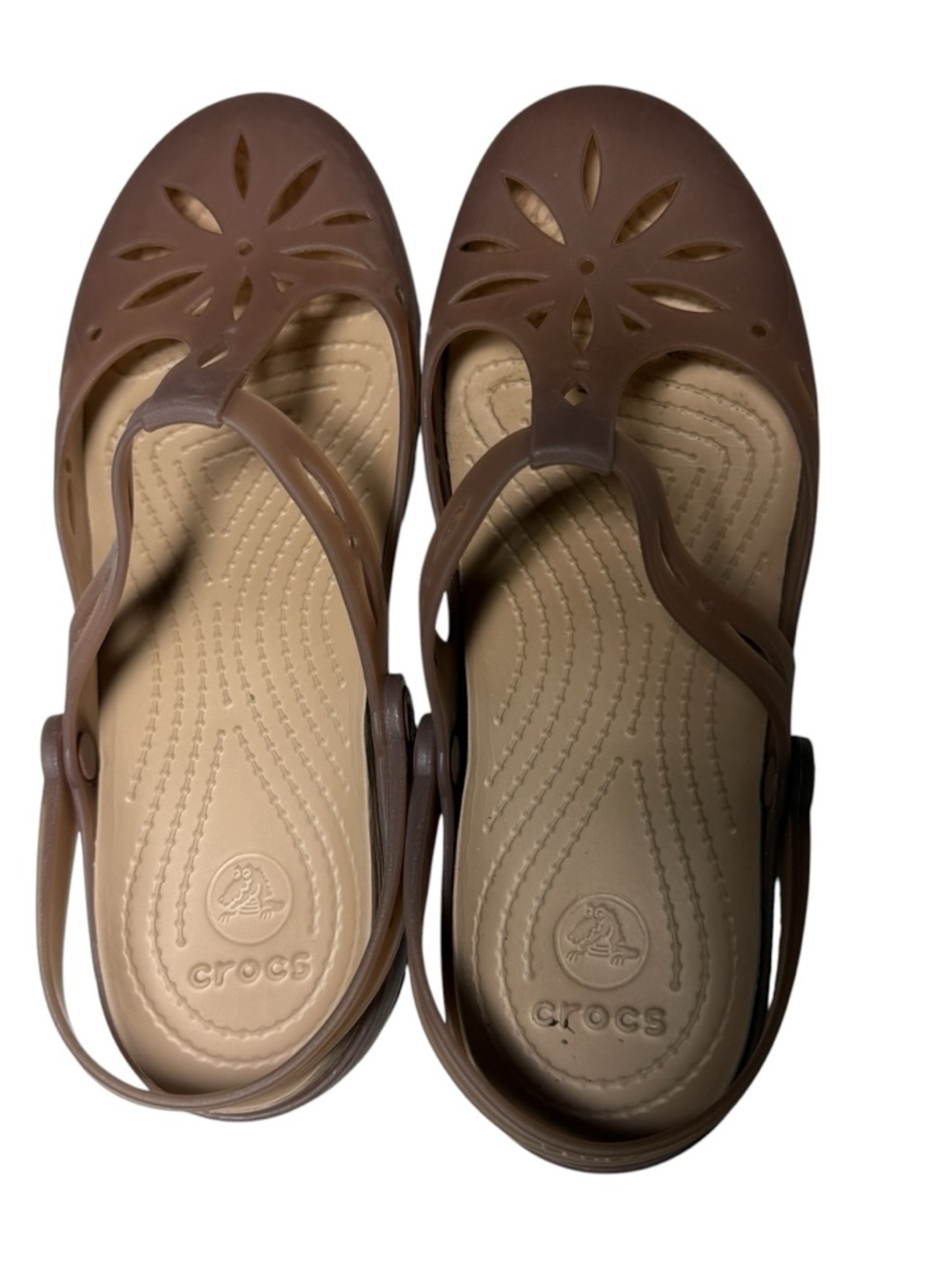 Croc’s Charlie T Strap Mary Jane SZ 9 Brown/Beige Sandals Beach Summer Slip On - Picture 5 of 10